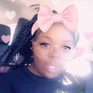 Meet your Posher, Tiara